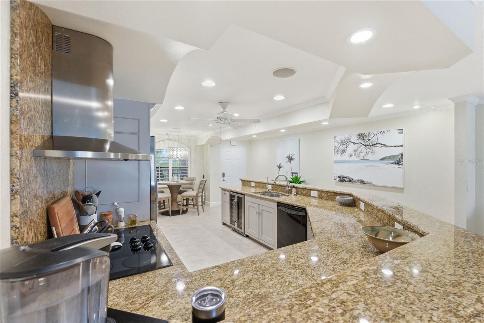 Image 12 of 46 For 544 Pinellas Bayway S F9