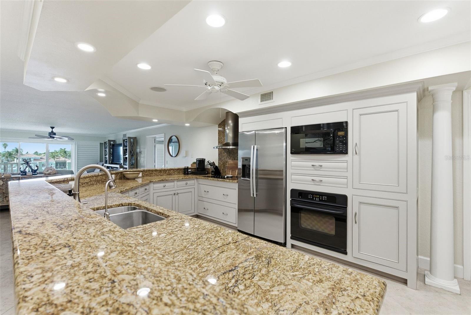 Image 7 of 46 For 544 Pinellas Bayway S F9