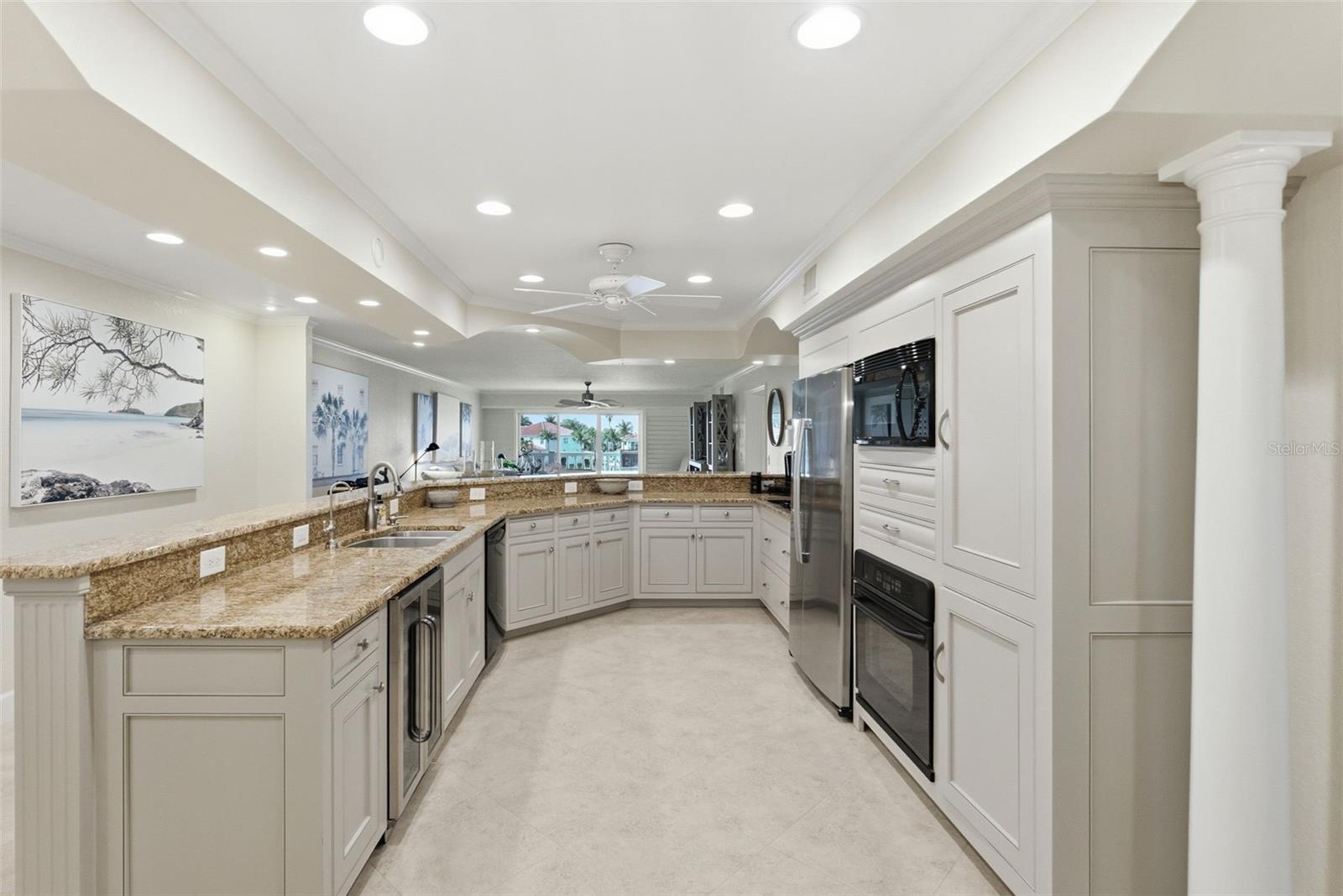 Image 8 of 46 For 544 Pinellas Bayway S F9