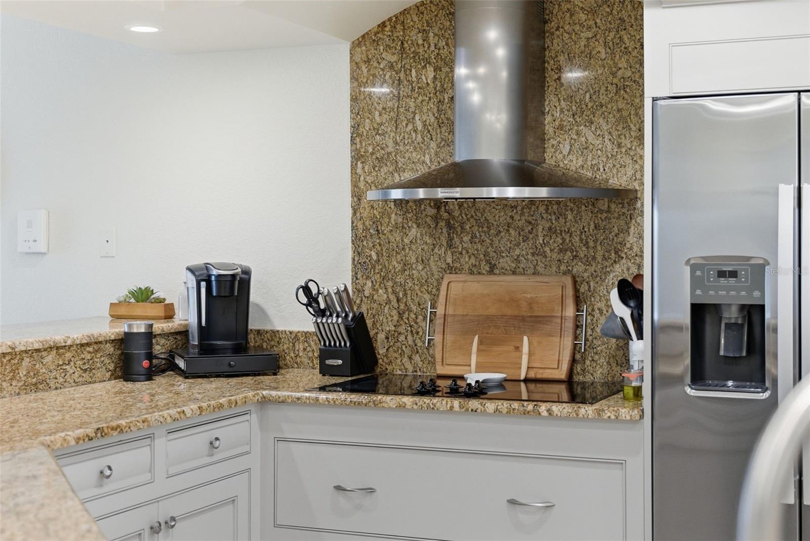 Image 9 of 46 For 544 Pinellas Bayway S F9