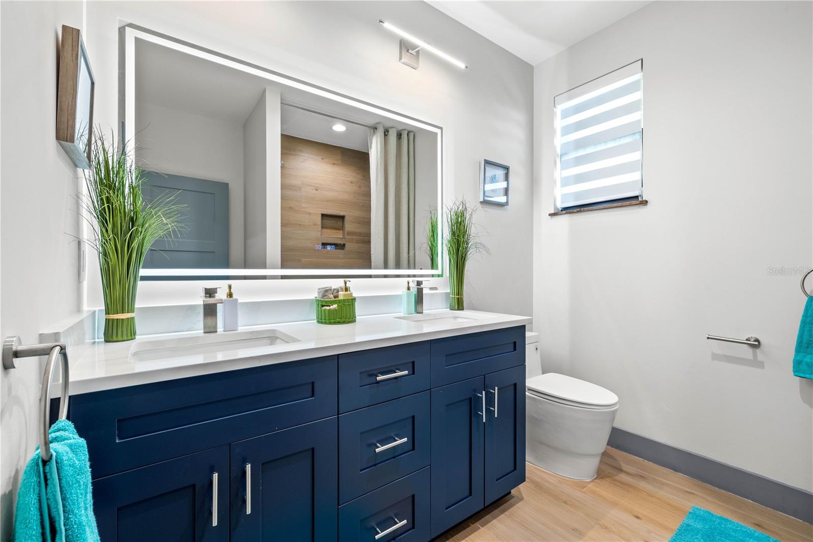 Image 26 of 53 For 6325 11th Avenue S