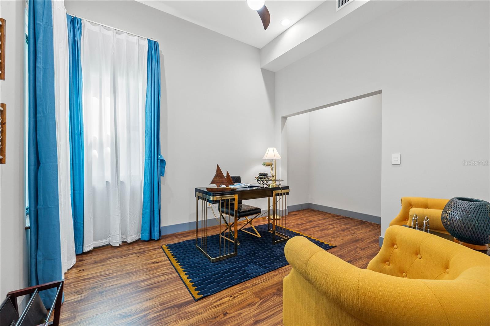 Image 32 of 53 For 6325 11th Avenue S