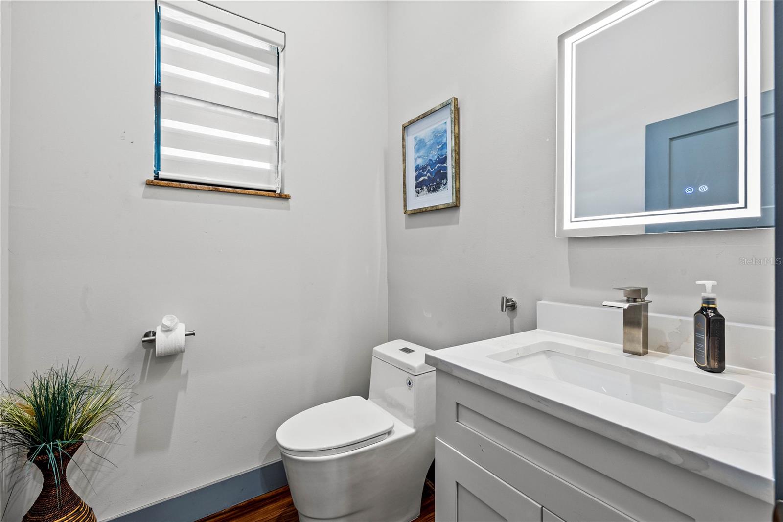 Image 33 of 53 For 6325 11th Avenue S