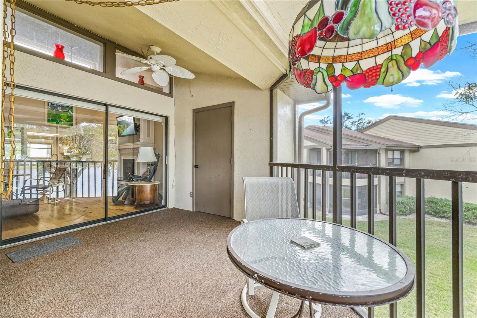 Image 32 of 35 For 222 Woodlake Wynde  222