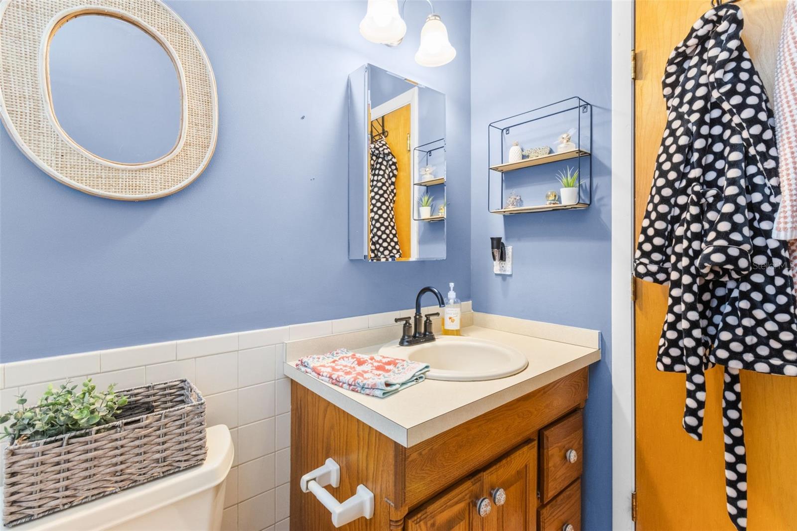 Image 51 of 60 For 7950 Causeway Boulevard N