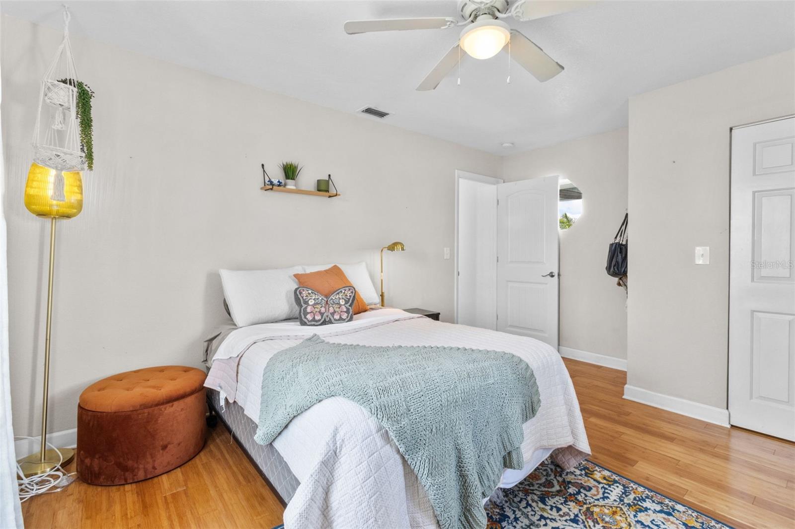 Image 54 of 60 For 7950 Causeway Boulevard N