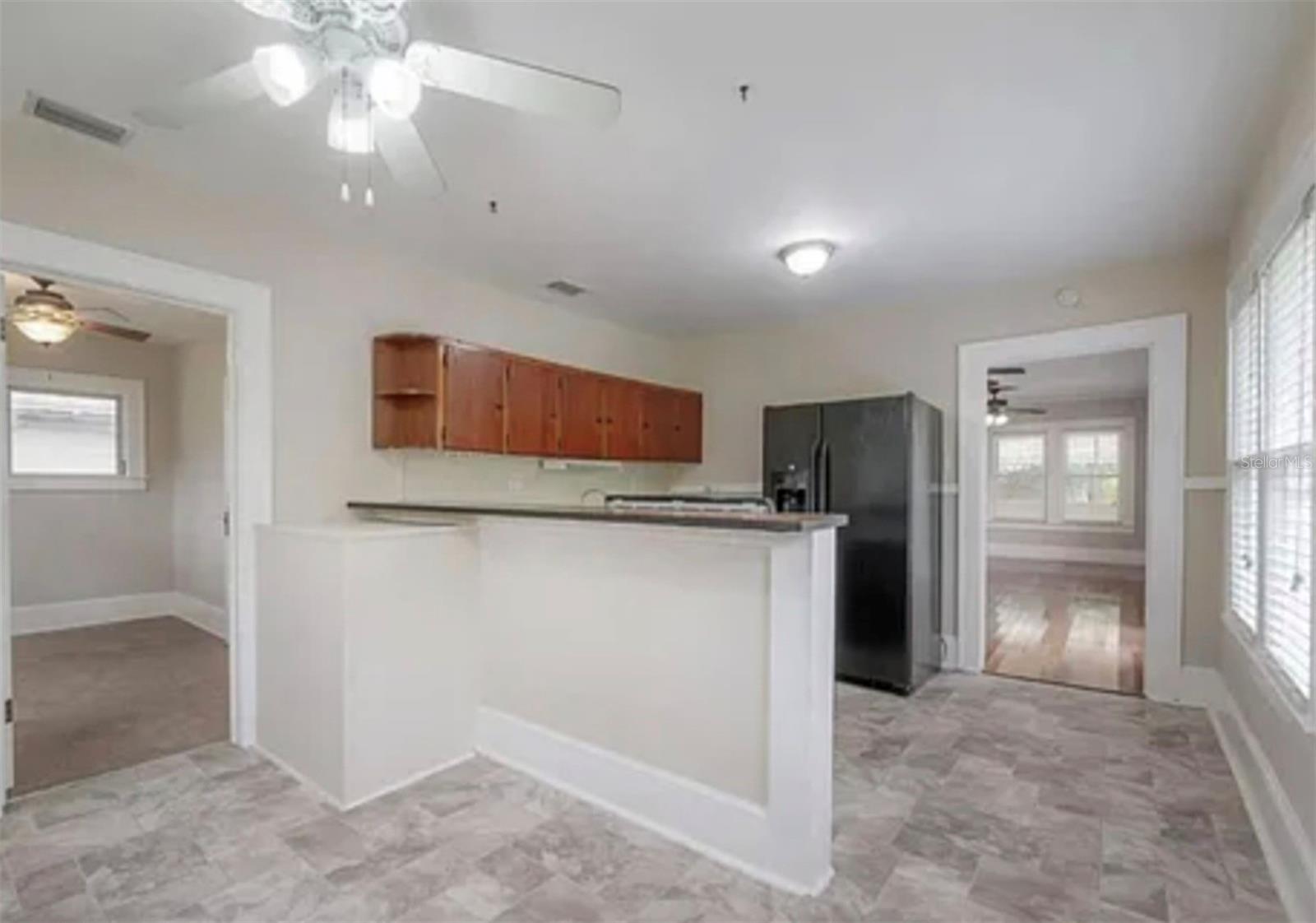 Image 5 of 7 For 4506 Ola Avenue