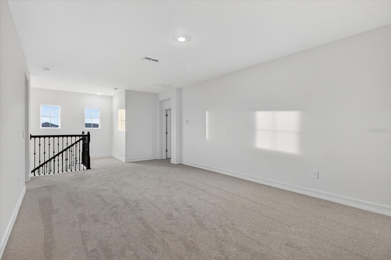 Image 18 of 51 For 6925 116th Court