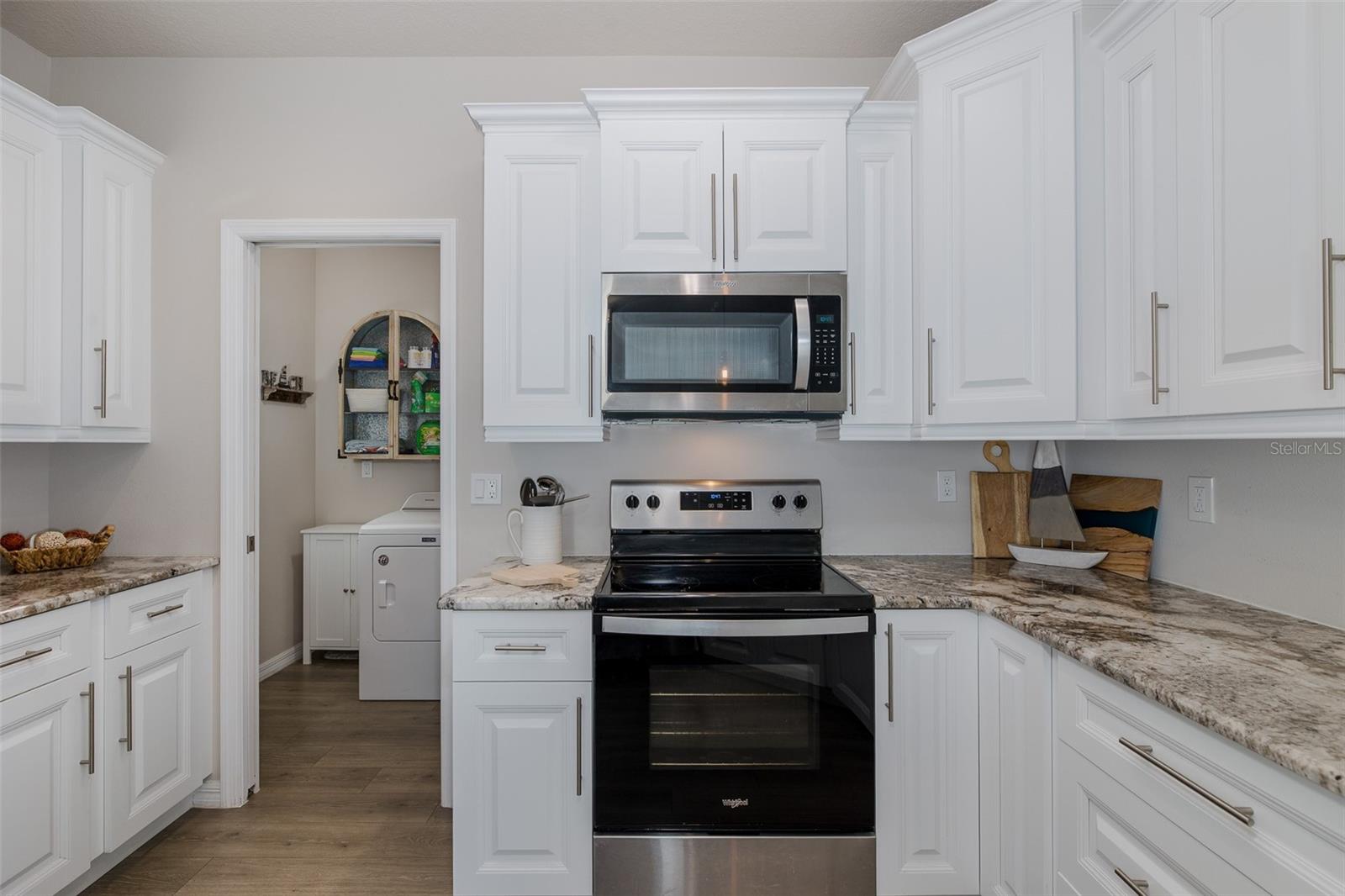 Image 9 of 75 For 5470 Riverwalk Preserve Drive