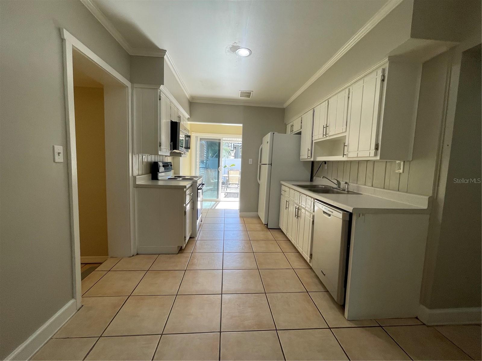 Image 28 of 38 For 3016 Meadow Street