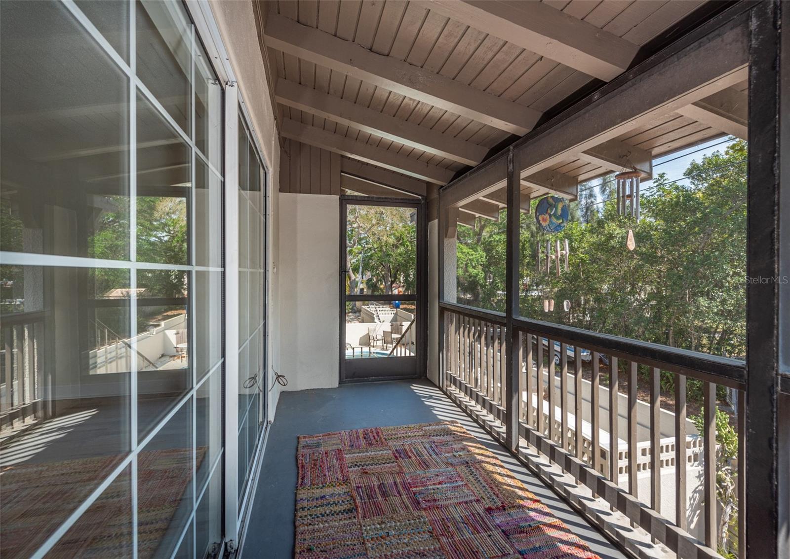 Image 15 of 16 For 6042 1st Avenue S 31