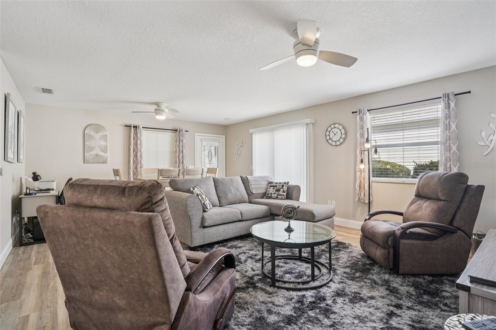 Image 12 of 52 For 2603 Olivarez Way