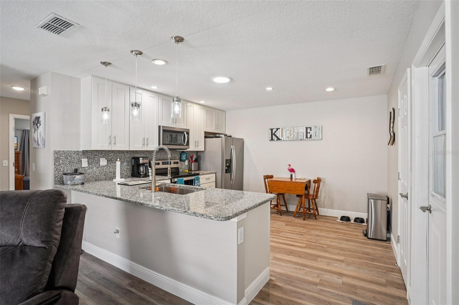 Image 16 of 52 For 2603 Olivarez Way