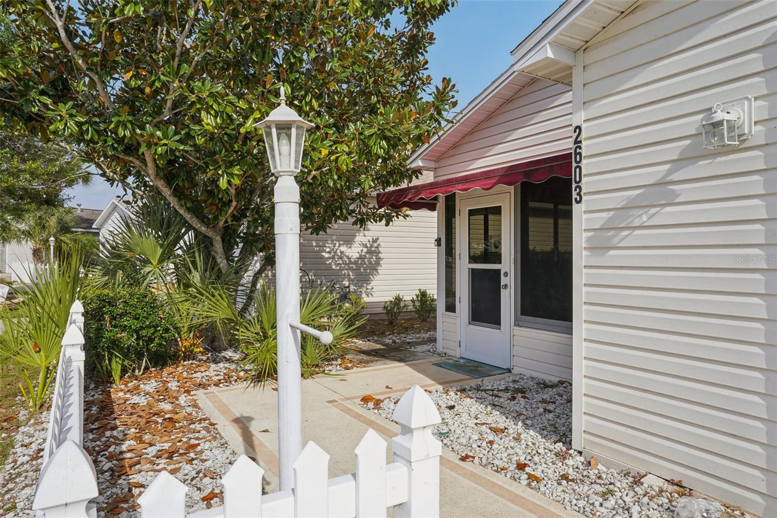 Image 7 of 52 For 2603 Olivarez Way