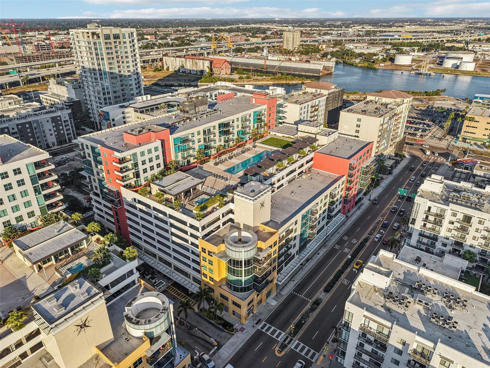 Image 22 of 31 For 1208 Kennedy Boulevard 616