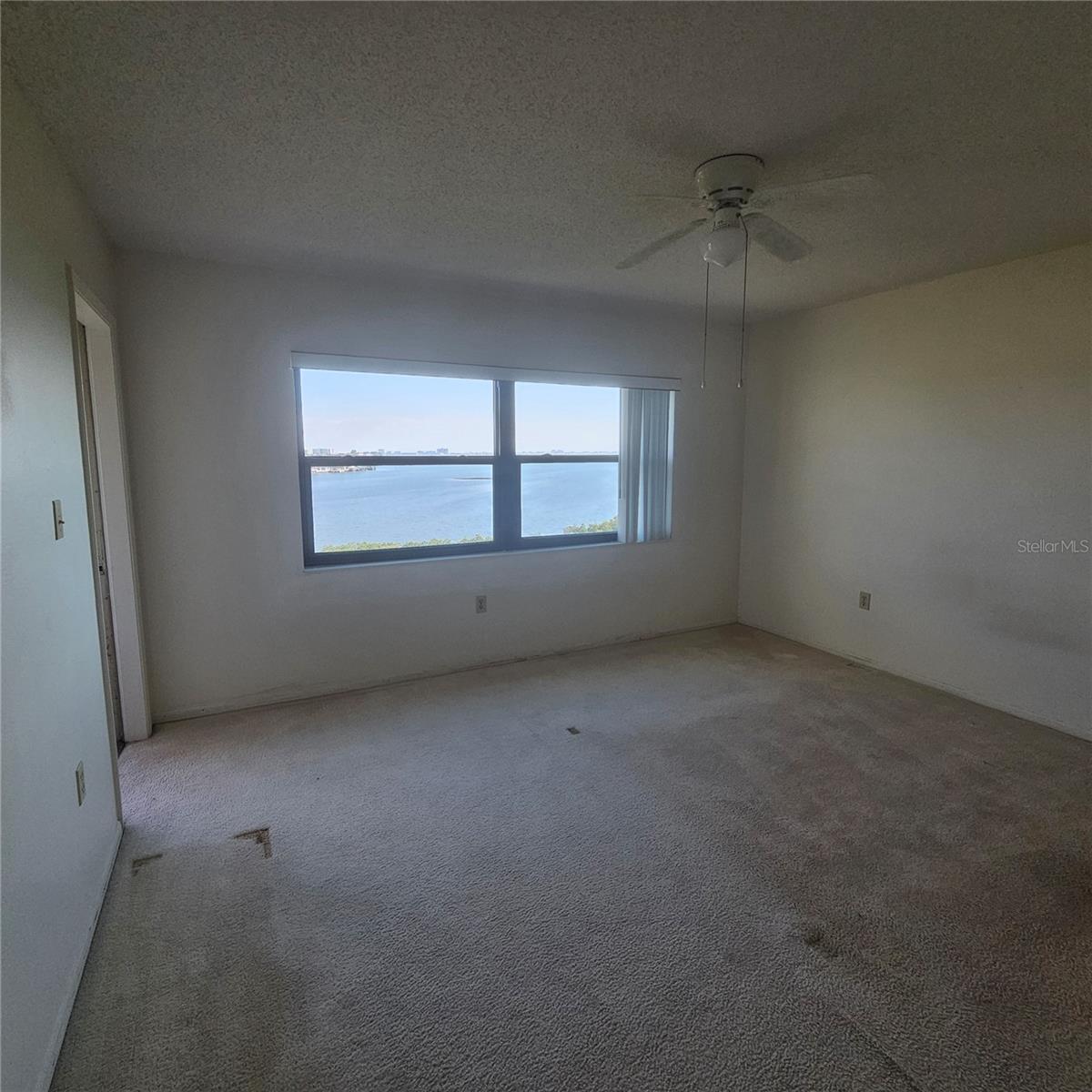 Image 21 of 69 For 1332 Pasadena Avenue S 501