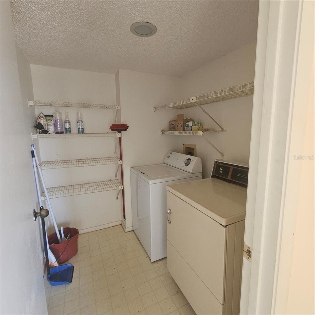 Image 30 of 69 For 1332 Pasadena Avenue S 501