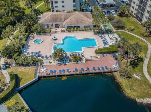 Image 45 of 69 For 1332 Pasadena Avenue S 501