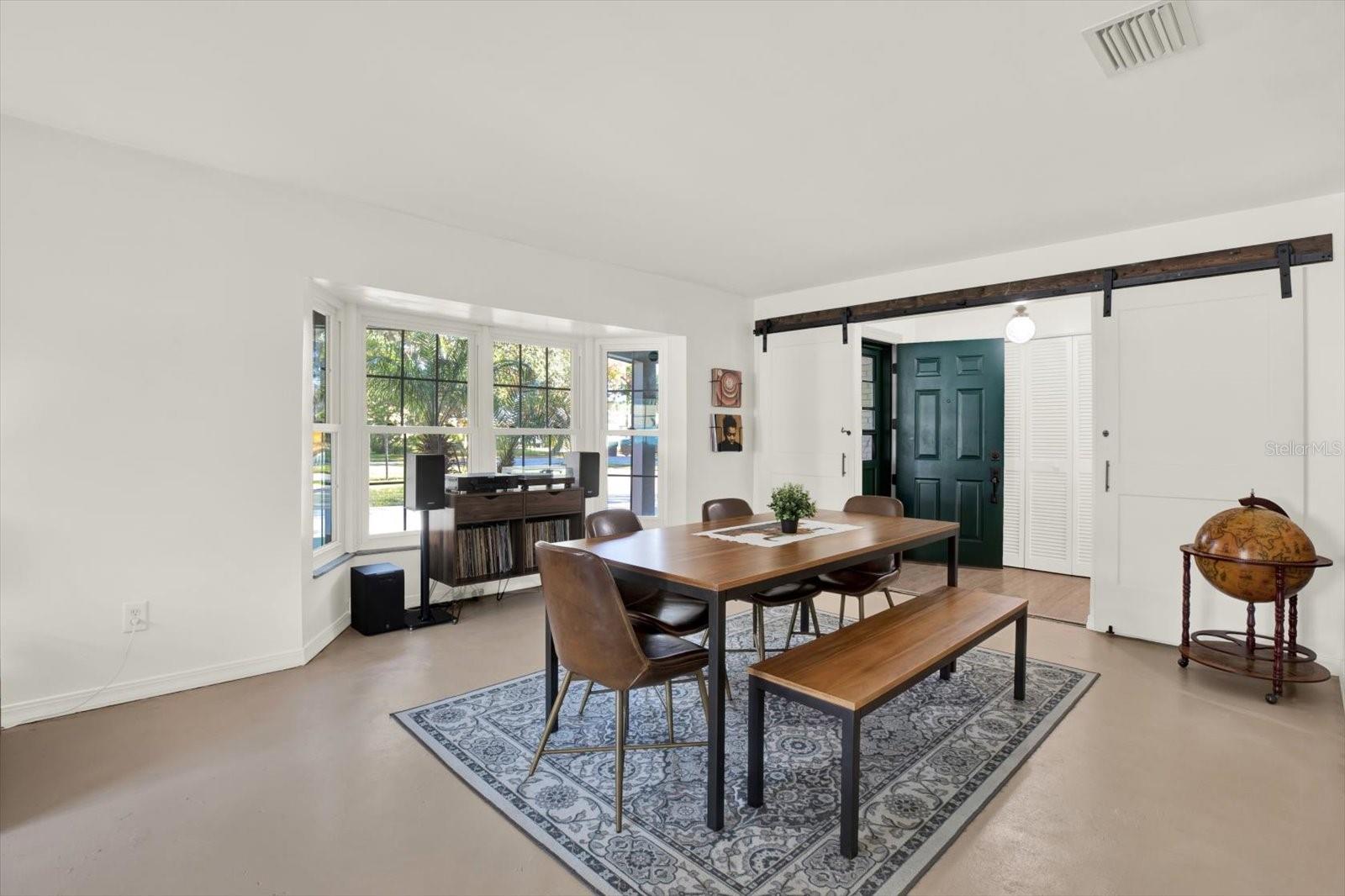 Image 16 of 60 For 10524 Orange Grove Drive