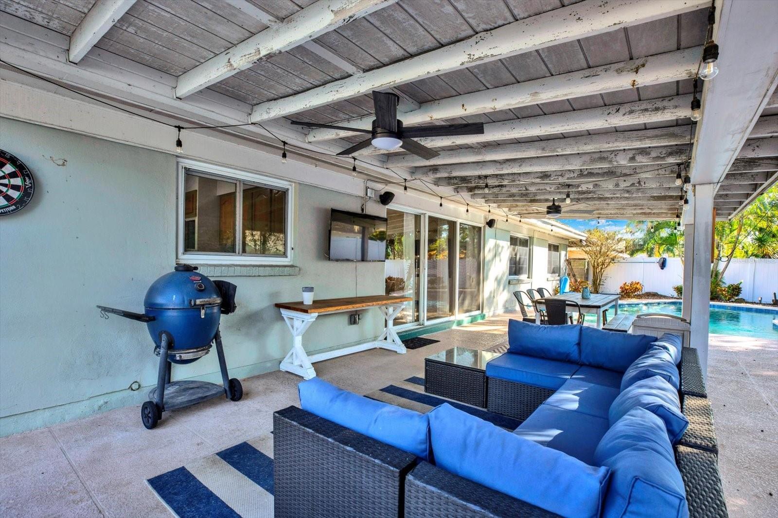 Image 27 of 60 For 10524 Orange Grove Drive