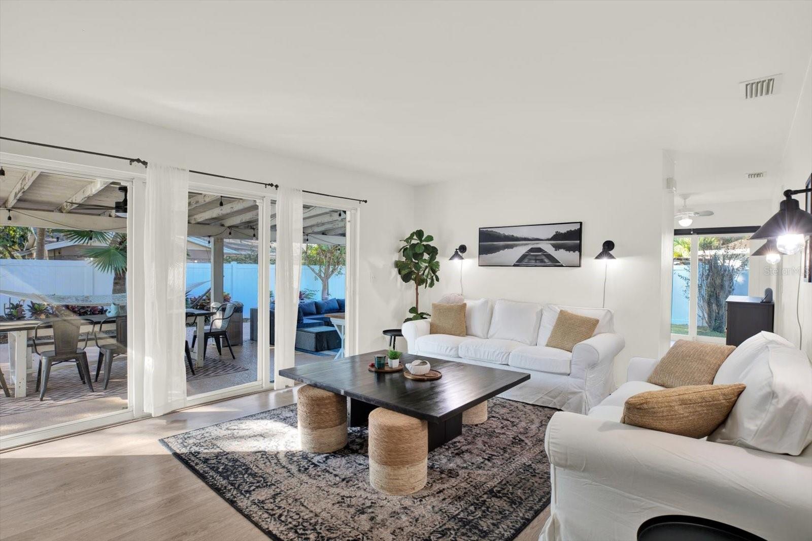 Image 6 of 60 For 10524 Orange Grove Drive