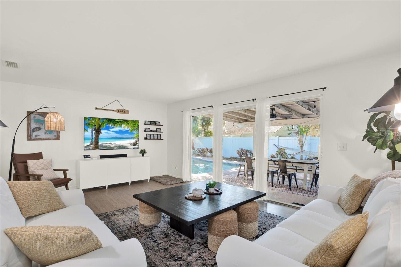 Image 8 of 60 For 10524 Orange Grove Drive