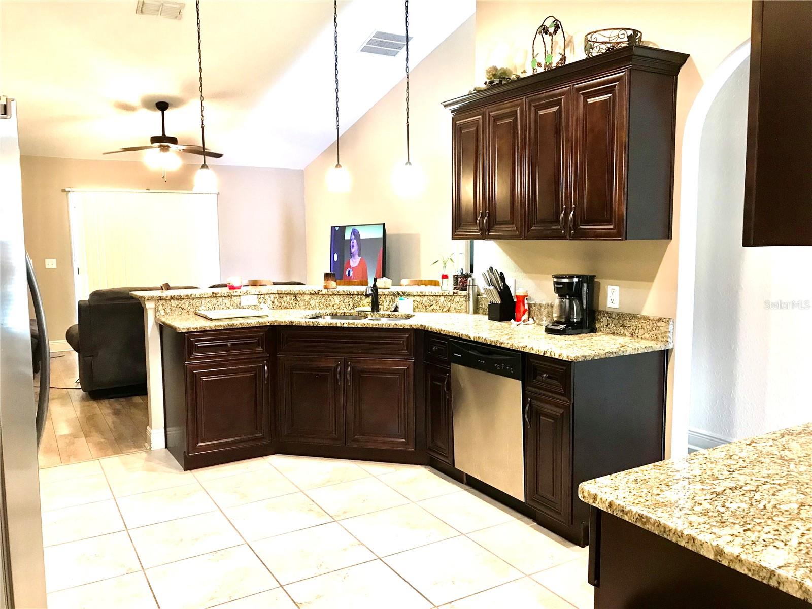 Image 13 of 29 For 4195 114th Street