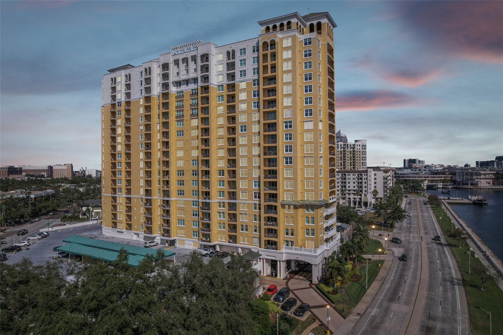 Image 3 of 78 For 345 Bayshore Boulevard Gp10