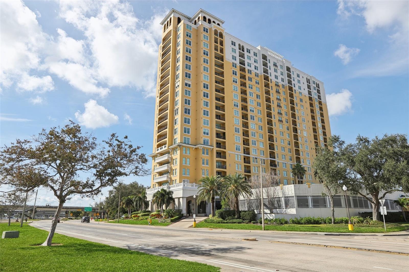 Image 6 of 78 For 345 Bayshore Boulevard Gp10