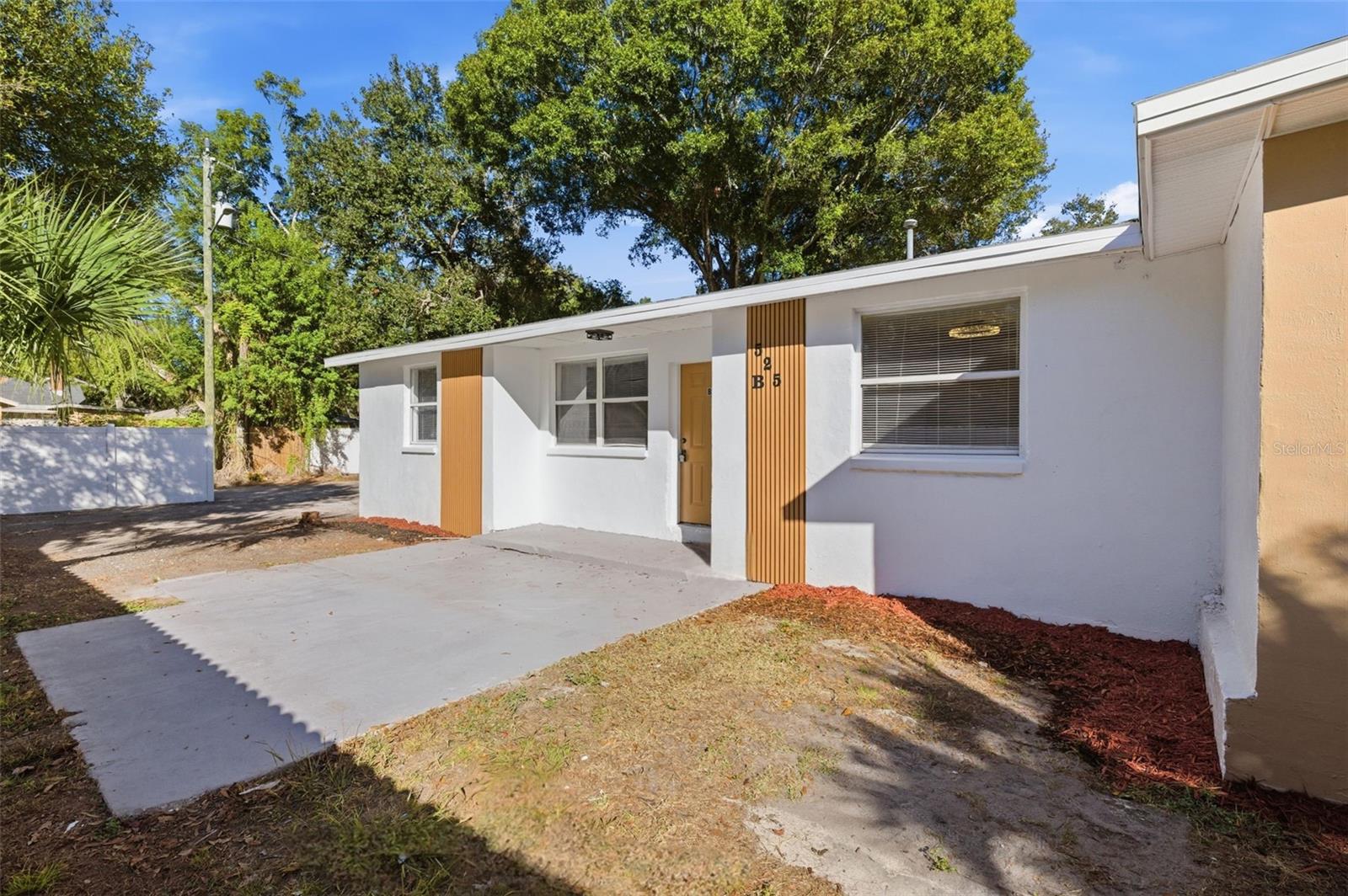 Image 25 of 68 For 525 27th Avenue S