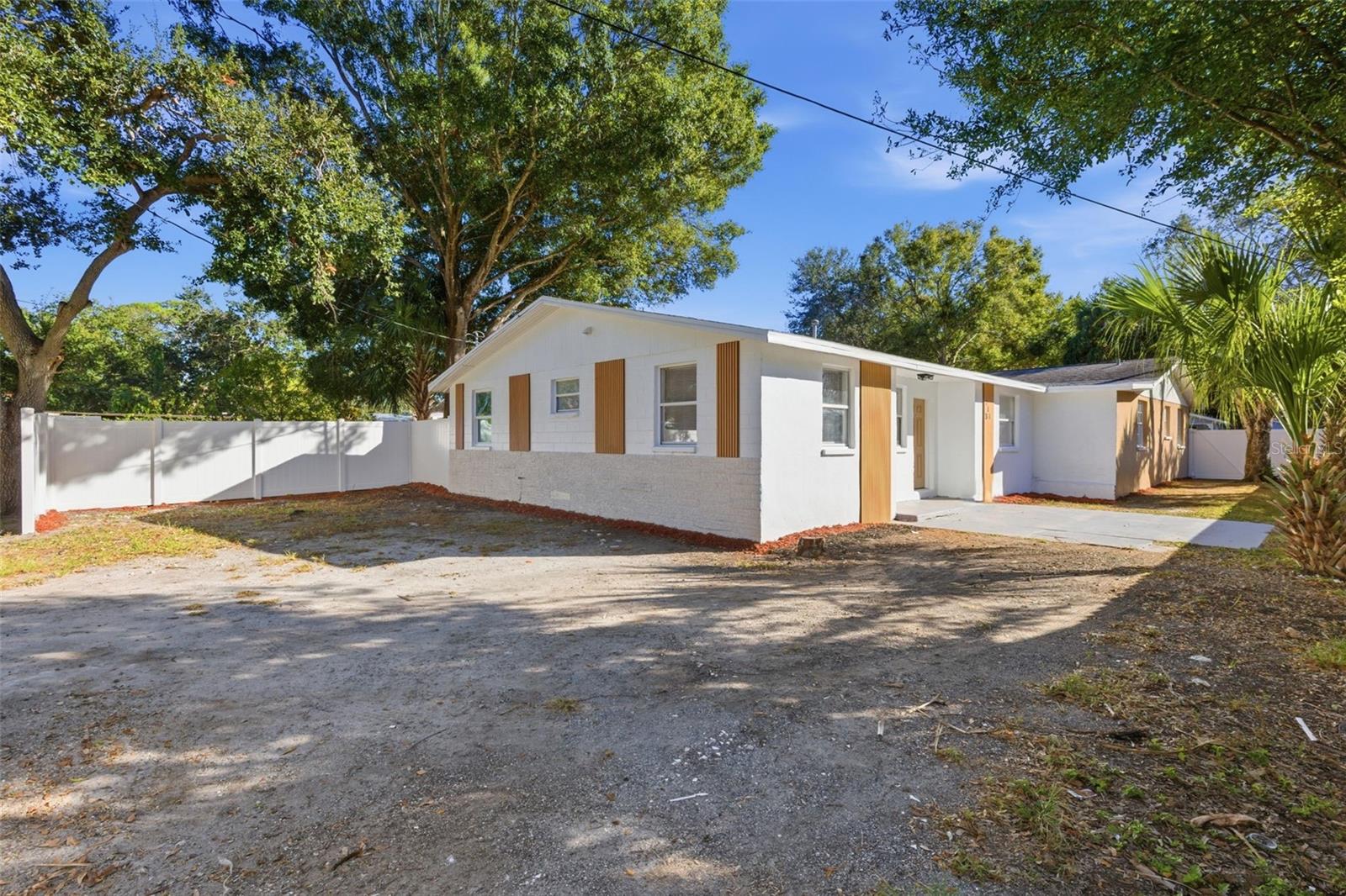 Image 26 of 68 For 525 27th Avenue S