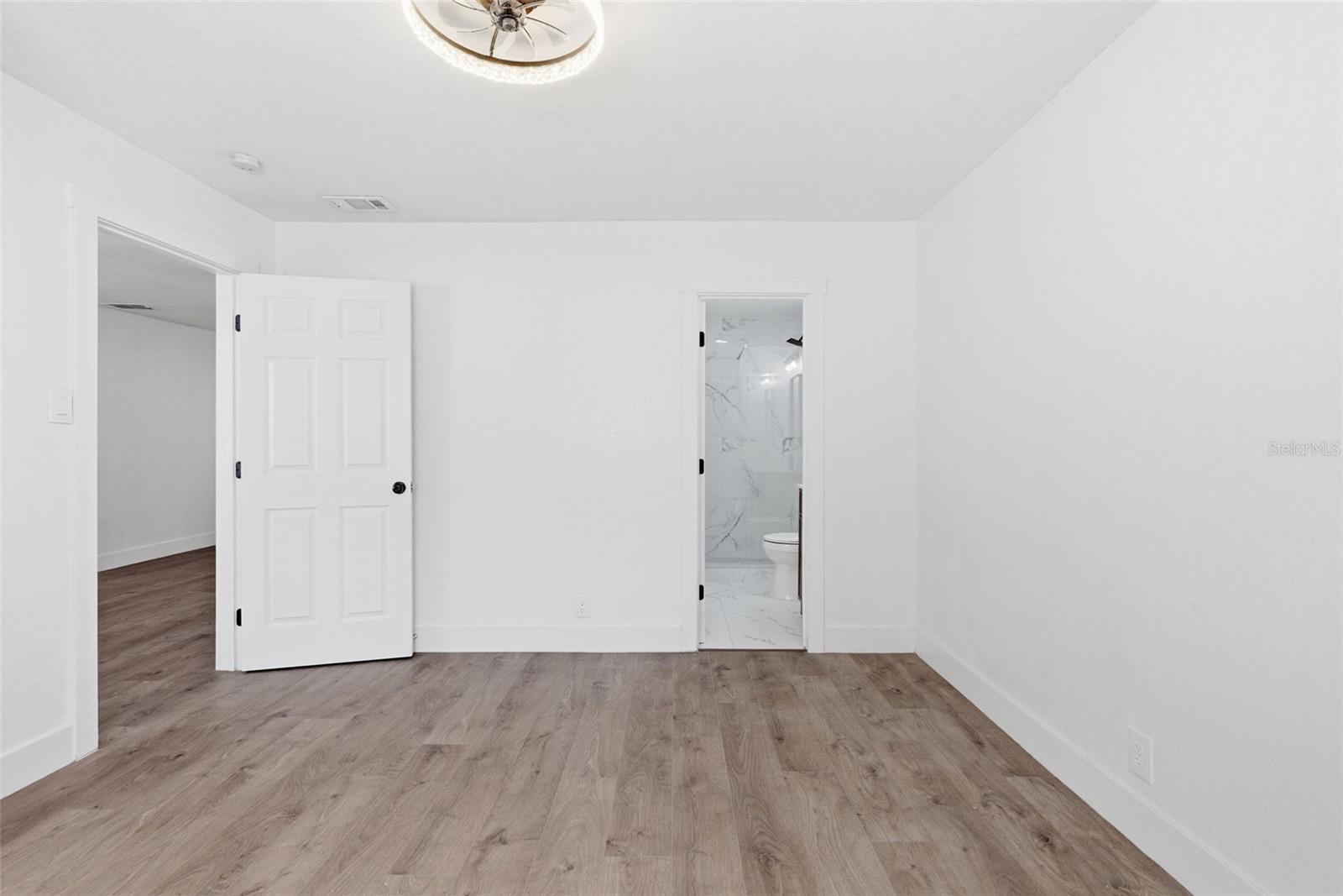 Image 41 of 68 For 525 27th Avenue S