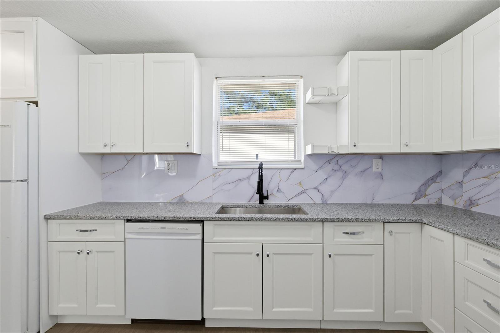 Image 45 of 68 For 525 27th Avenue S