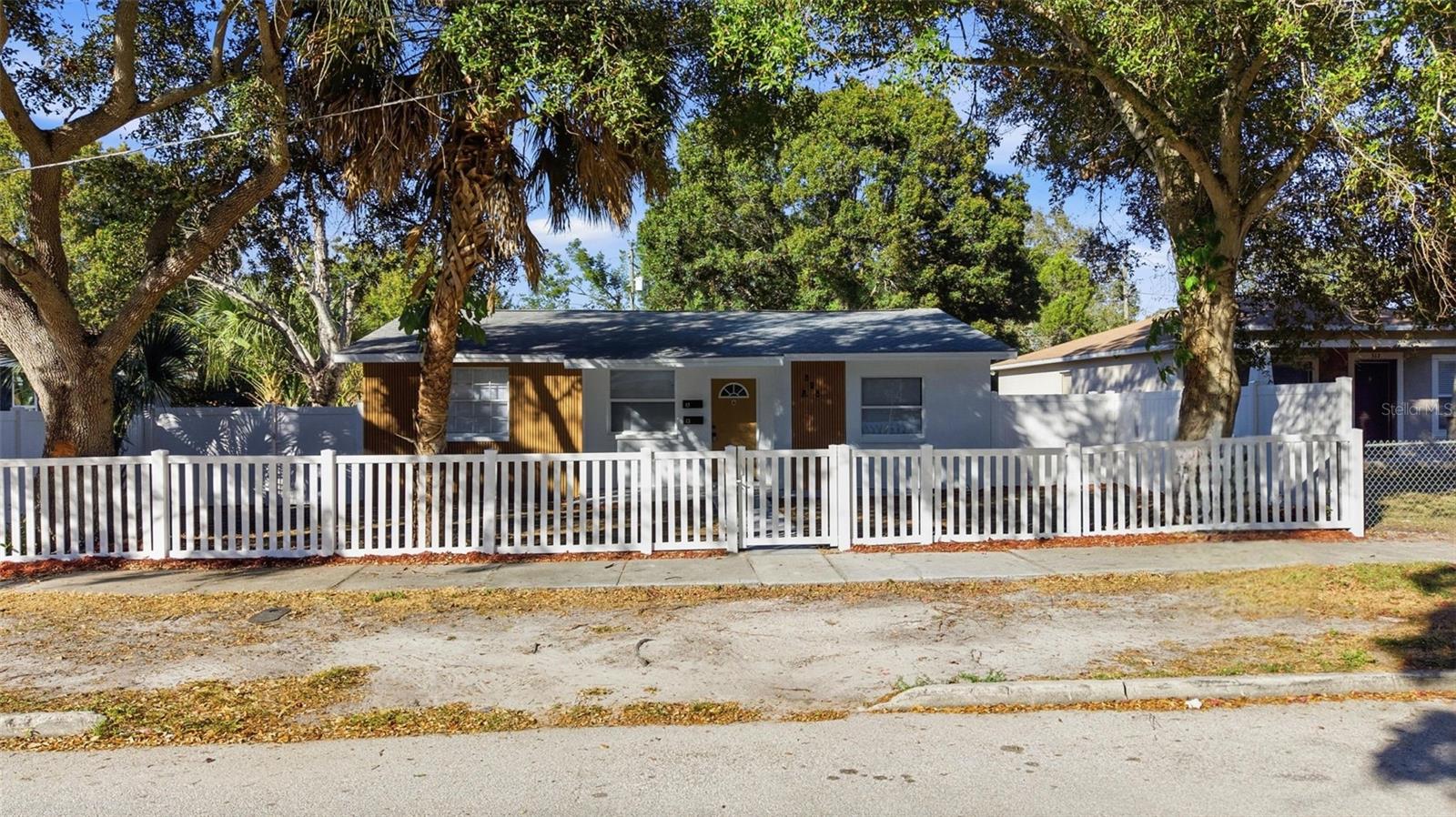 Image 46 of 68 For 525 27th Avenue S