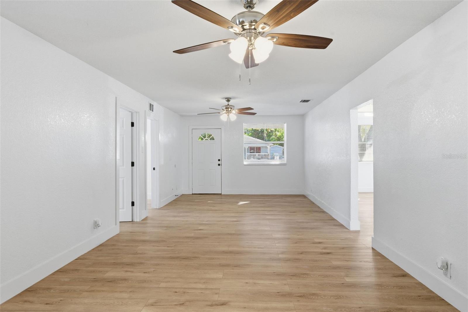 Image 8 of 68 For 525 27th Avenue S