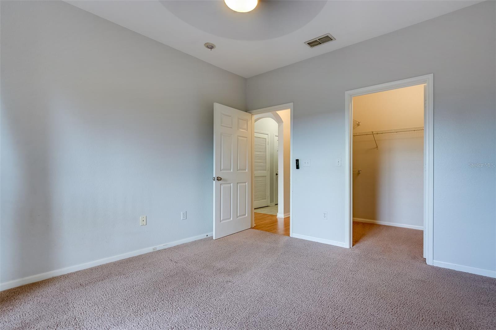 Image 12 of 30 For 1216 Missouri Avenue 311