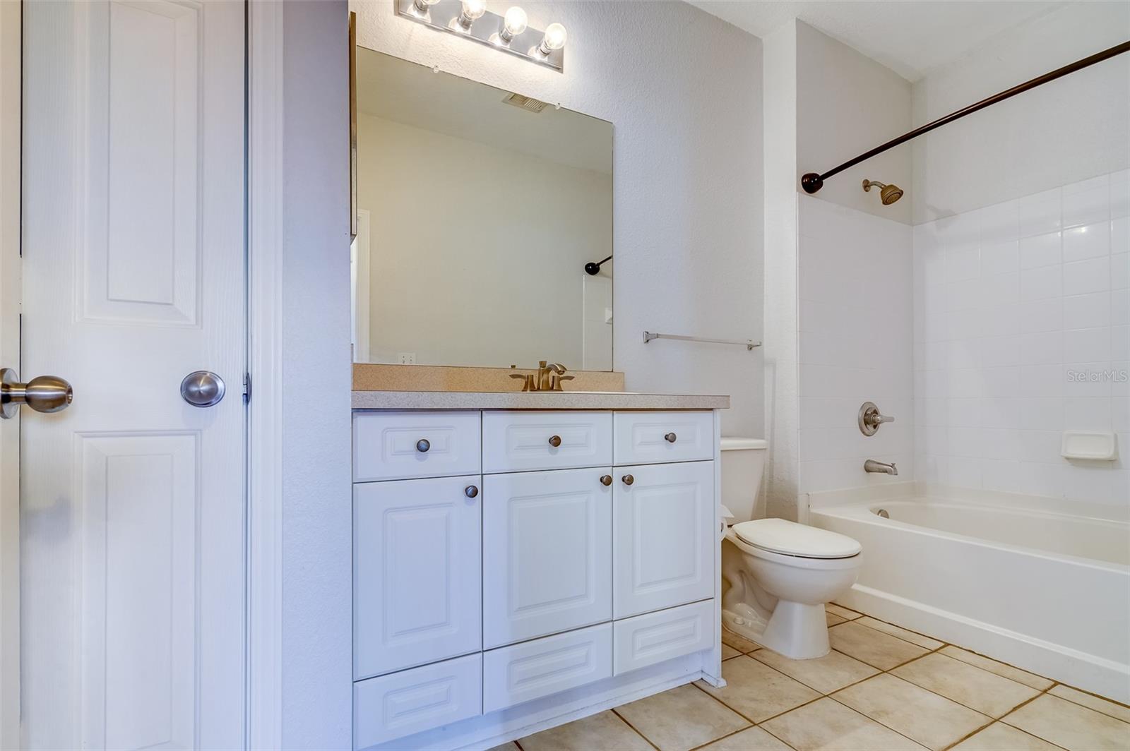 Image 6 of 30 For 1216 Missouri Avenue 311