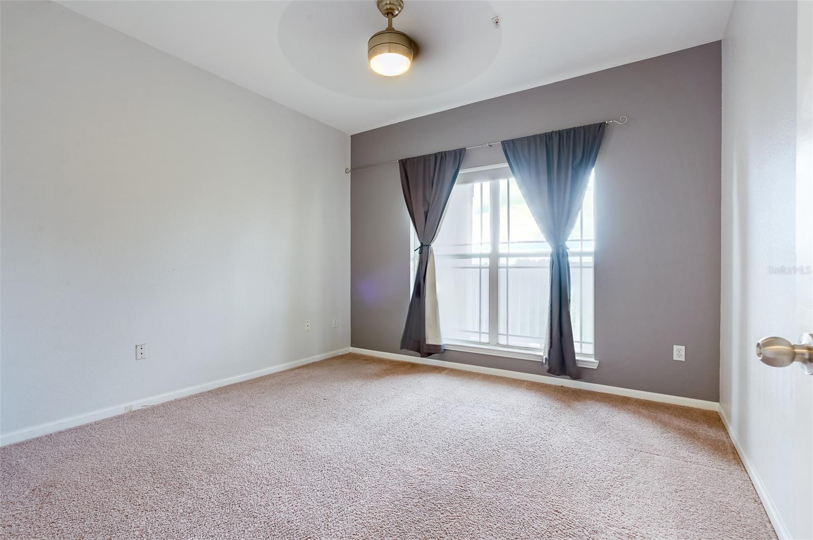 Image 9 of 30 For 1216 Missouri Avenue 311