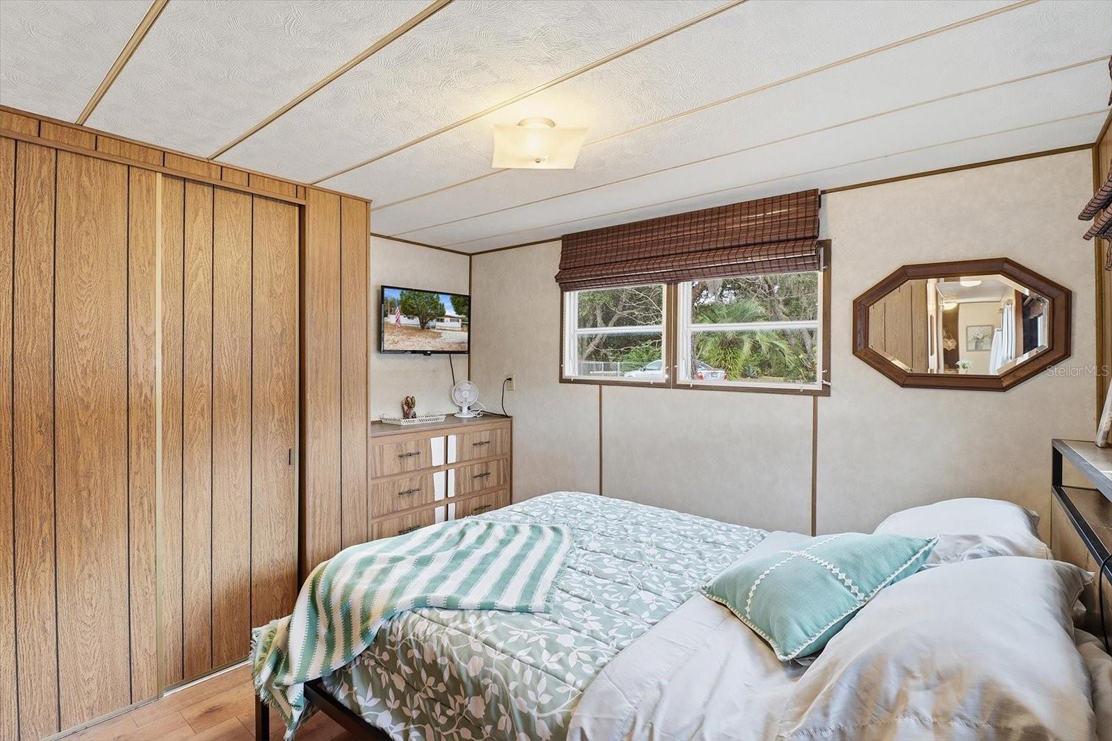 Image 23 of 30 For 7749 Chassahowitzka Street