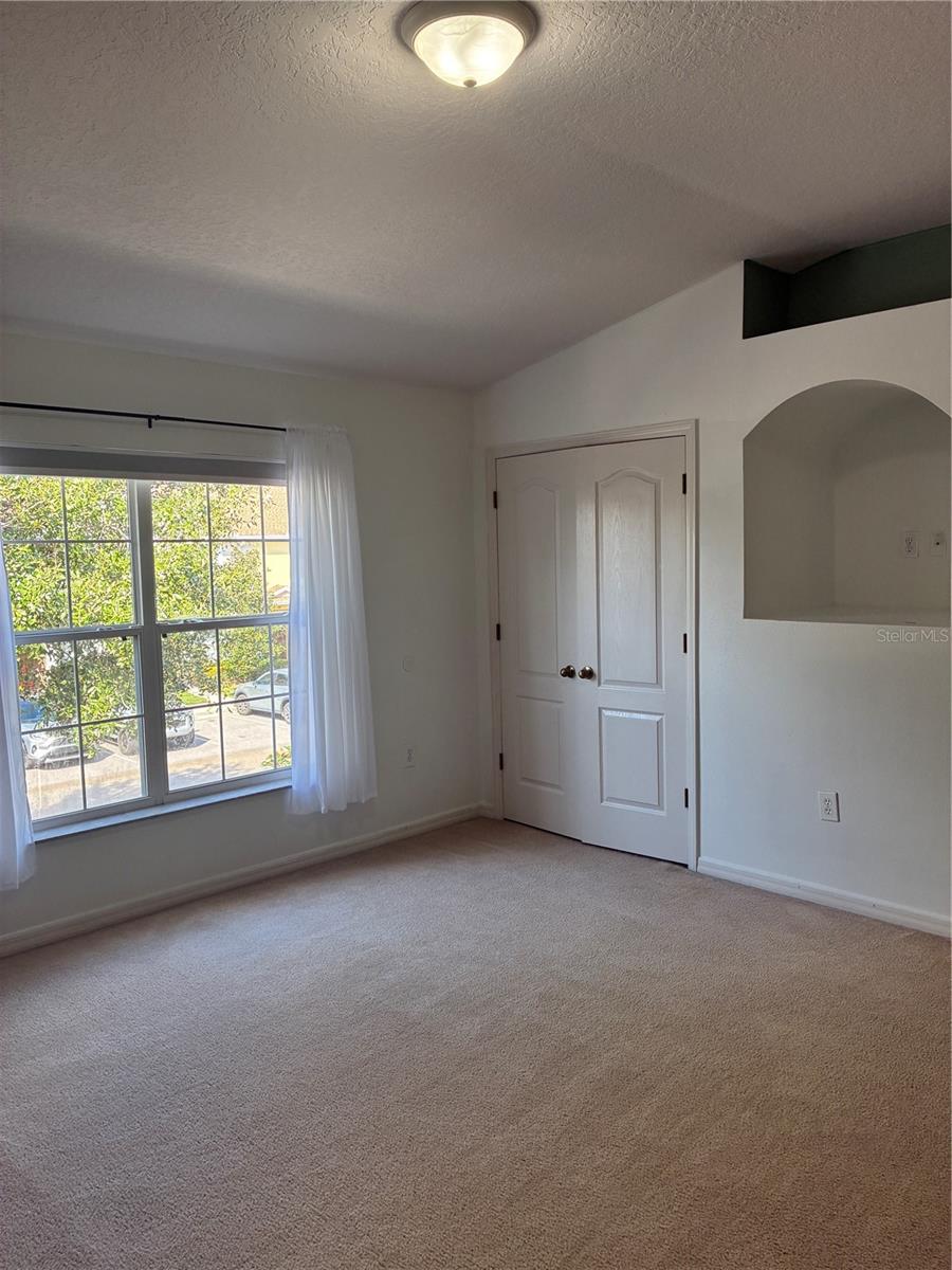 Image 14 of 35 For 1110 Sleepy Oak Dr