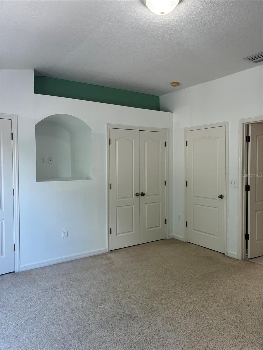 Image 15 of 35 For 1110 Sleepy Oak Dr