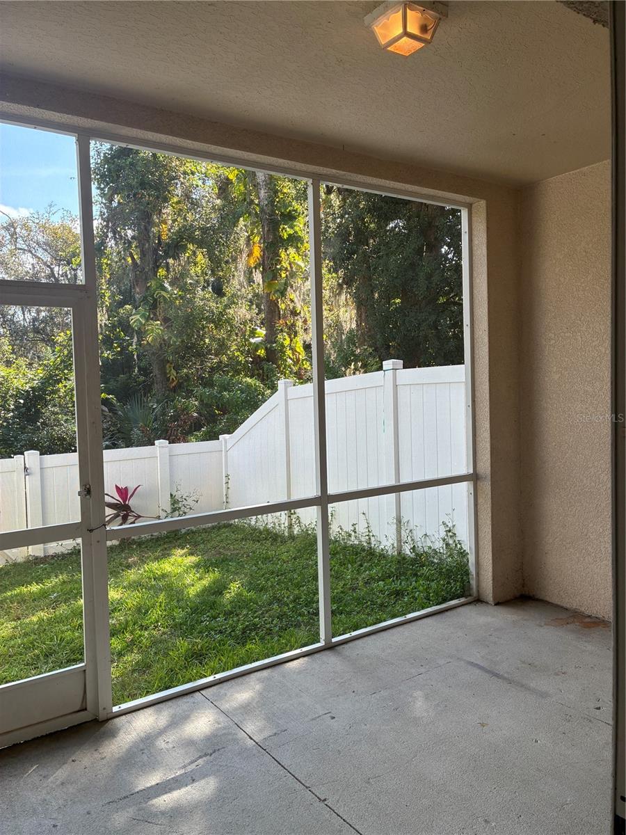 Image 25 of 35 For 1110 Sleepy Oak Dr