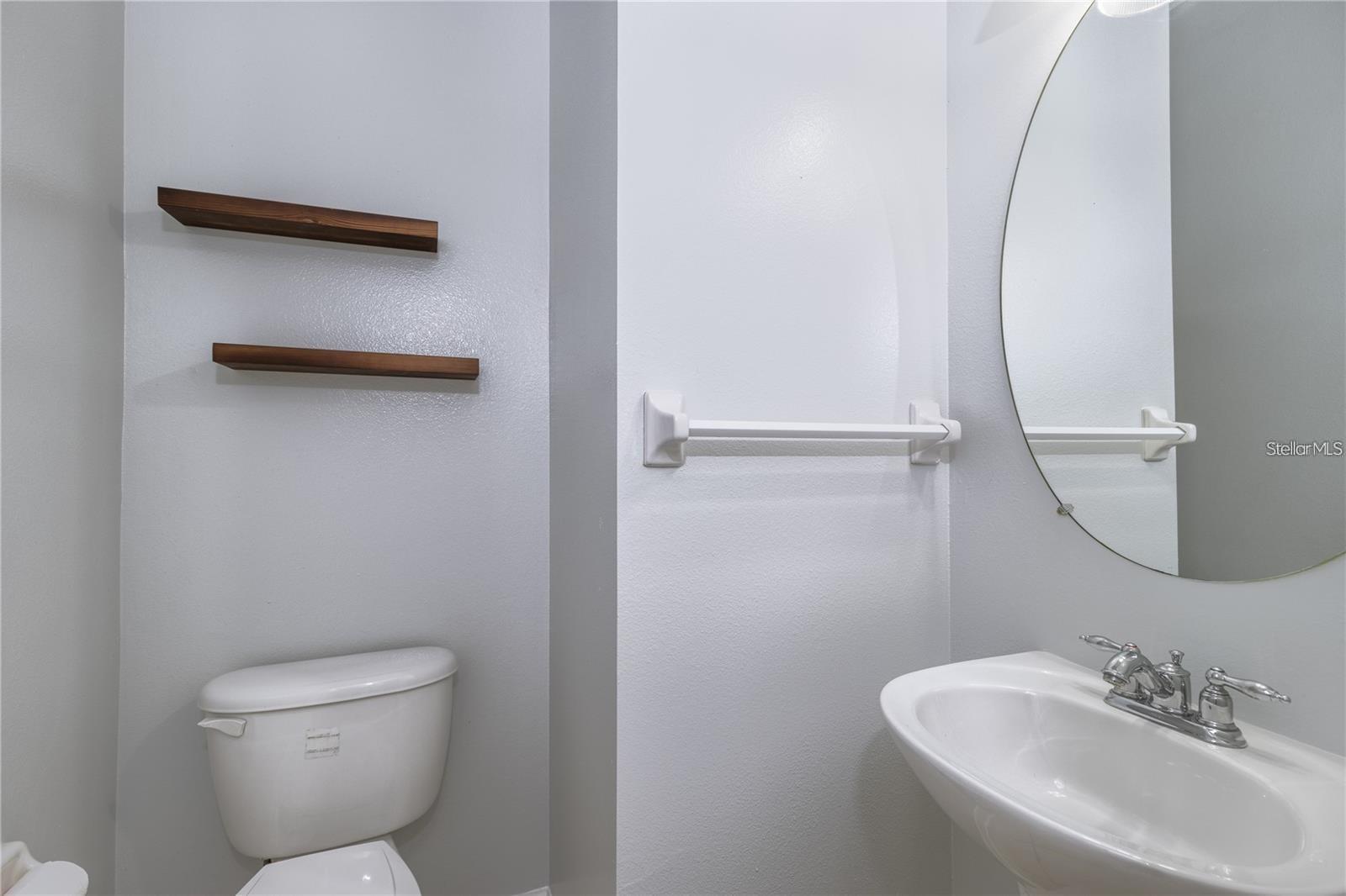 Image 19 of 48 For 17533 Stinchar Drive