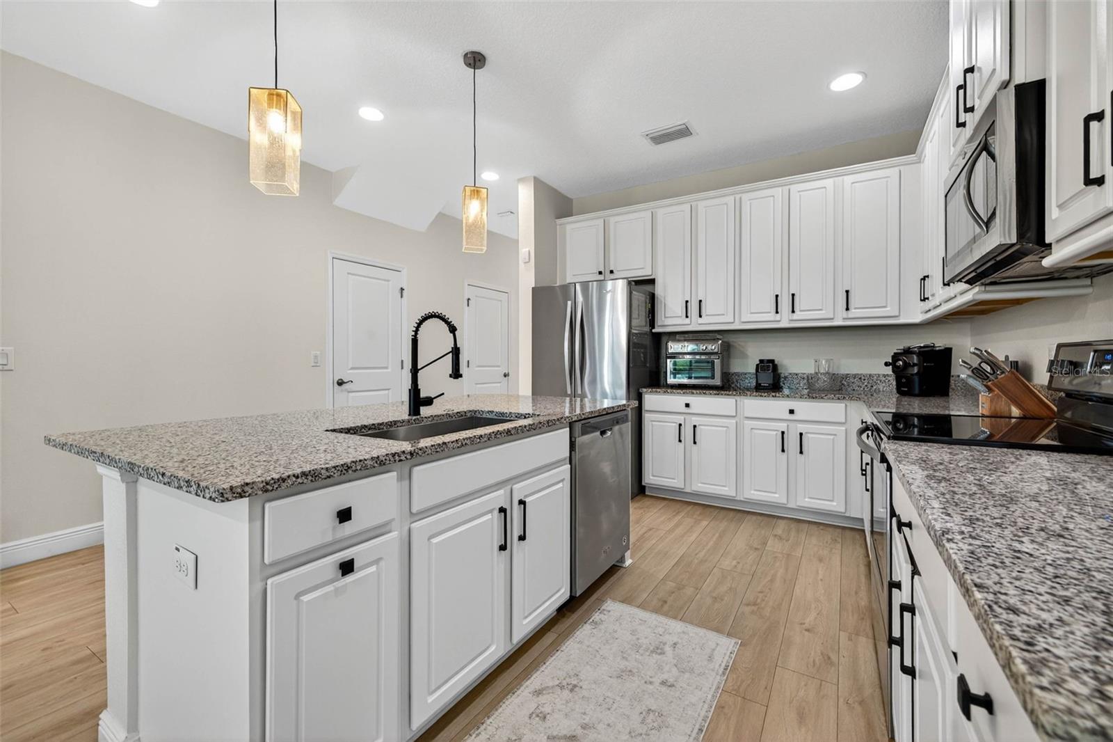 Image 12 of 34 For 8128 Muddy Pines Place