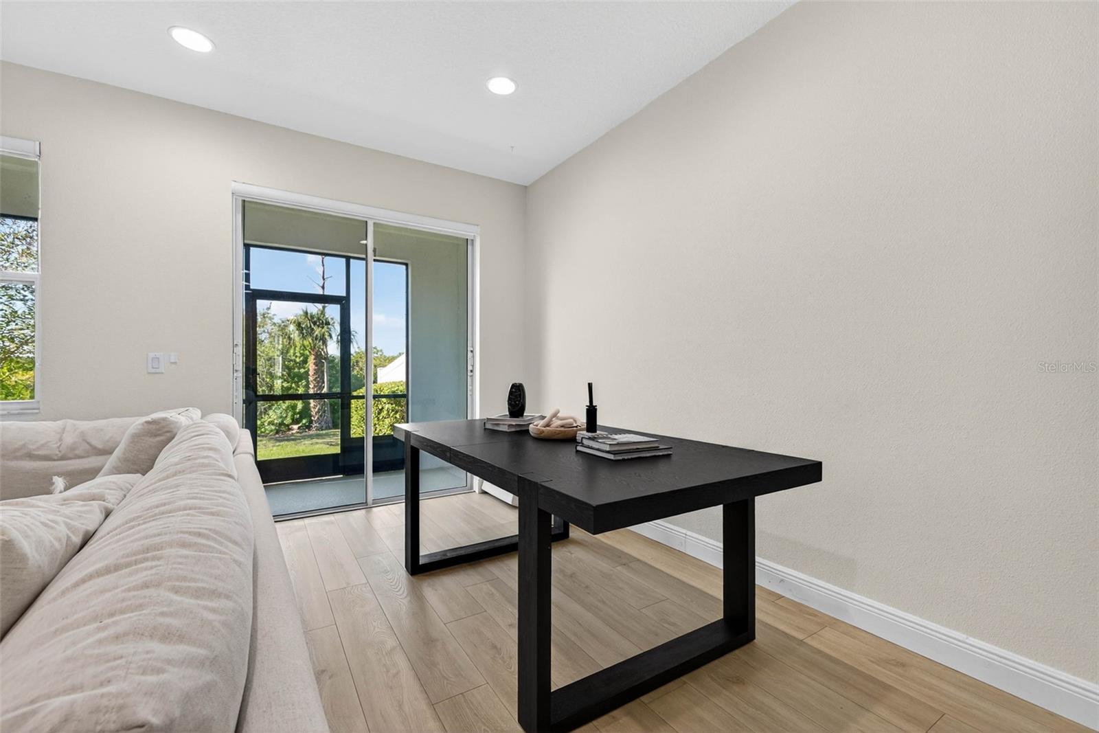 Image 17 of 34 For 8128 Muddy Pines Place