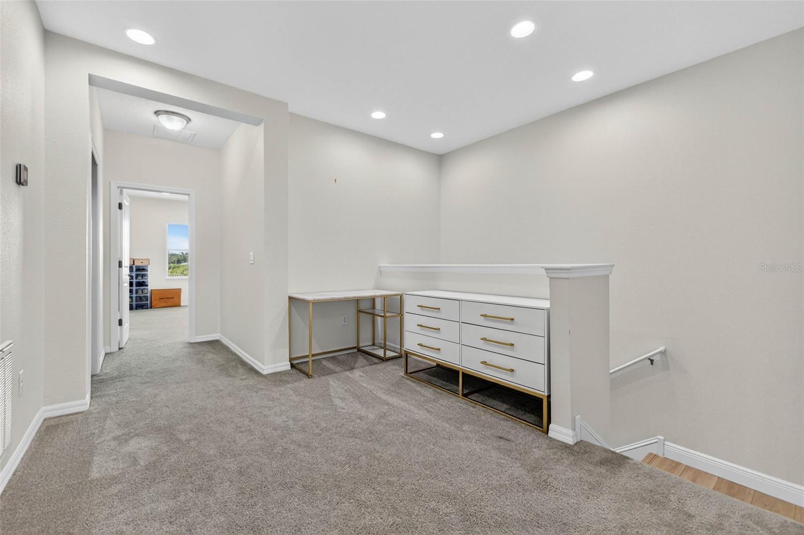 Image 21 of 34 For 8128 Muddy Pines Place