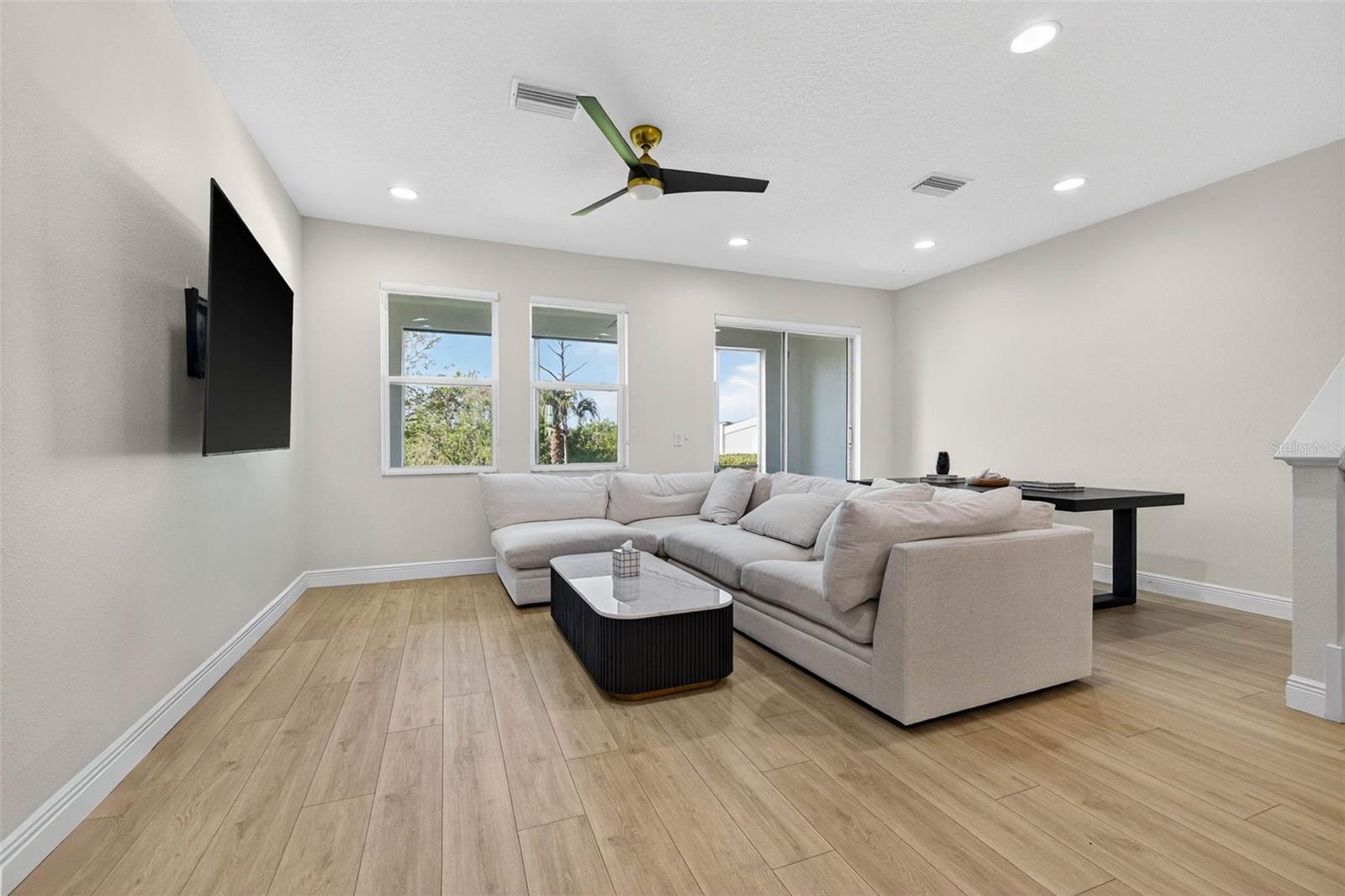 Image 9 of 34 For 8128 Muddy Pines Place