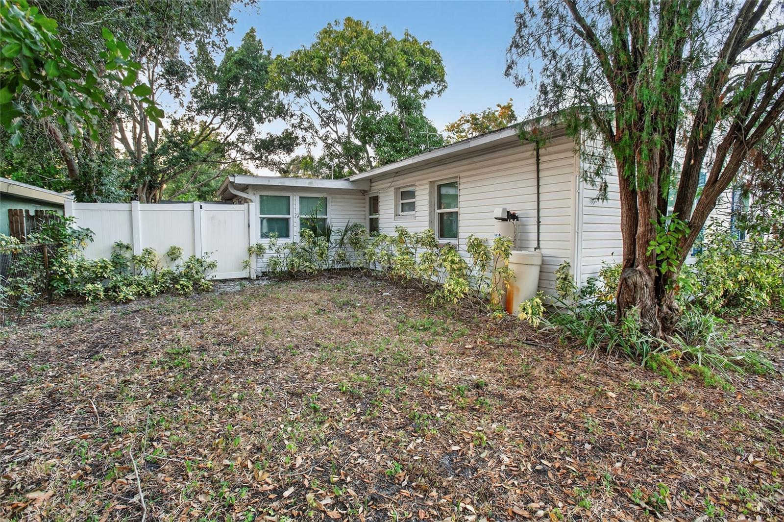 Image 12 of 20 For 7800 11th Street N