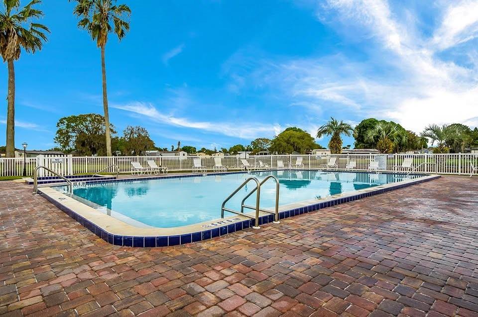 Image 22 of 26 For 429 Heron Hollow