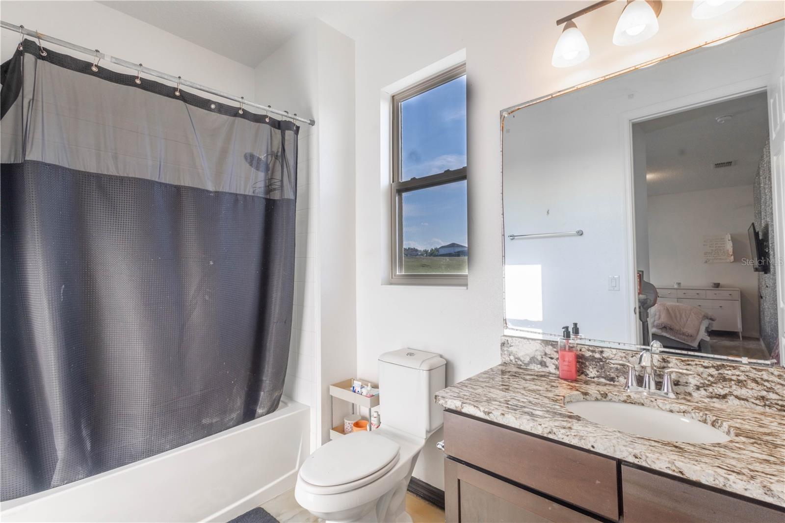 Image 42 of 68 For 2468 Verde View Drive